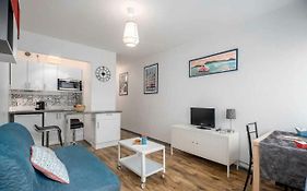 Bayonne Et Anglet A Pied - Terrasse Bois Privative