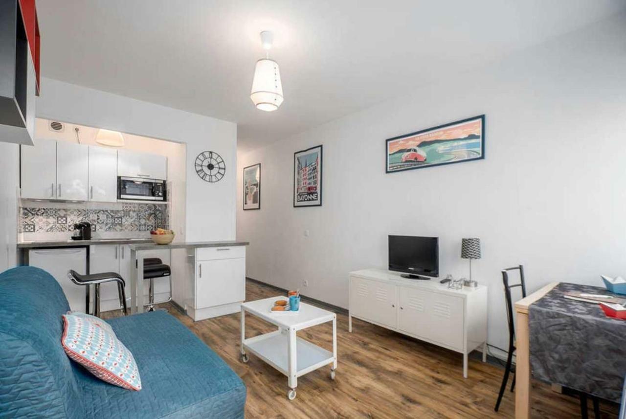 Apartamento Bayonne Et Anglet A Pied - Terrasse Bois Privative Exterior foto